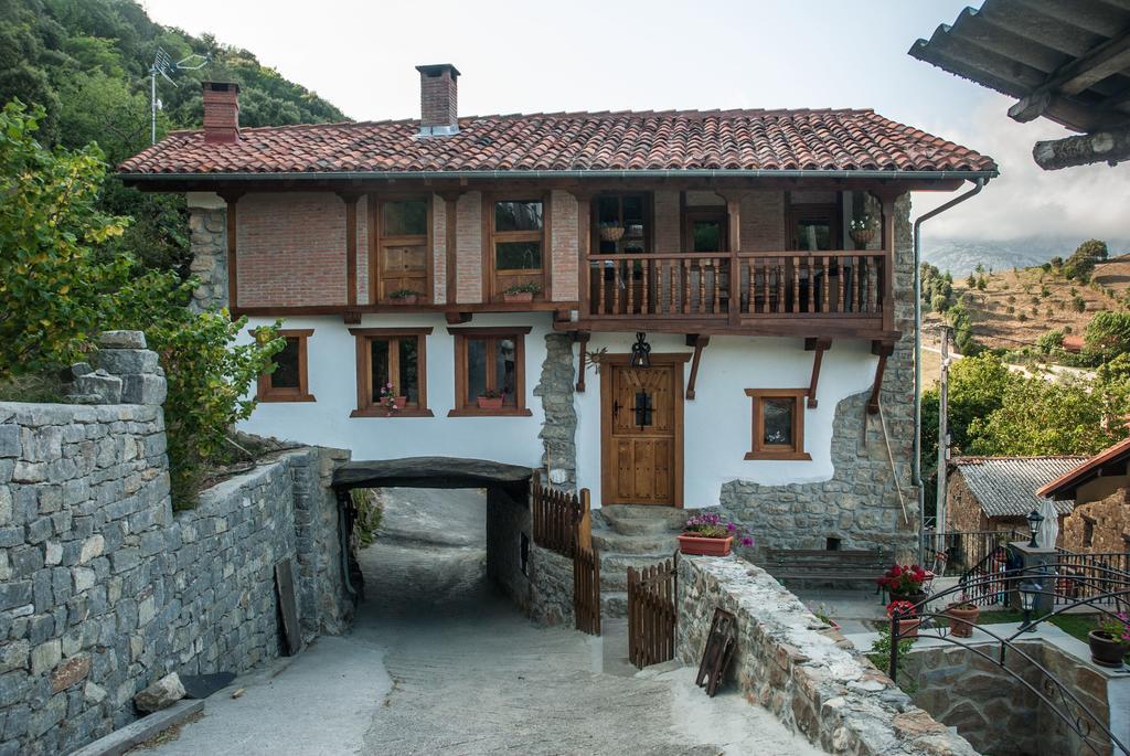 El Mijolar Apartamentos Armano Bagian luar foto